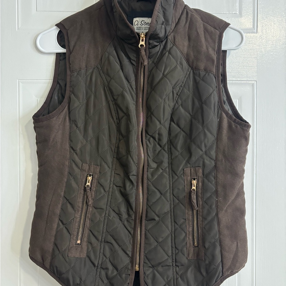 Ci Sono Quilted Brown & Dark Brown Sleeveless Vest with Zipper